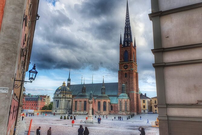 Riddarholmen – Among Gray Friars and St Claires Nuns