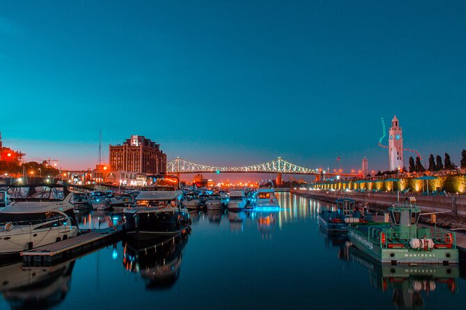 Romantic Walking Tour For Couples in Montreal