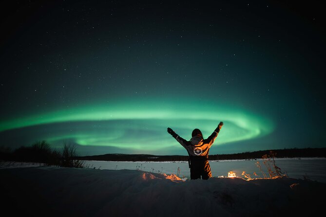 1 rovaniemi northern lights photography small group tour Rovaniemi Northern Lights Photography Small-Group Tour