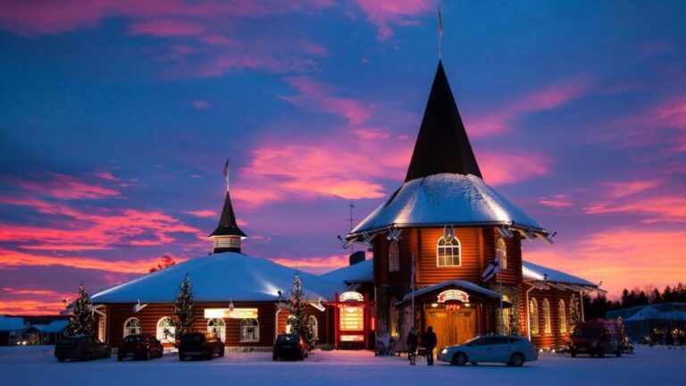 Rovaniemi: Trip to Santa Claus Village With Hotel Transfer