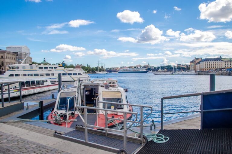 Royal Canal Tour – Explore Stockholm by Boat