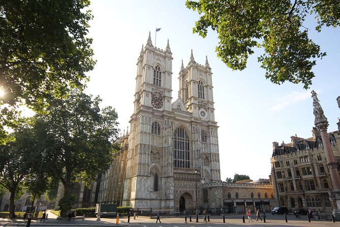 Royal London Tour With Westminster Abbey Visit & Afternoon Tea