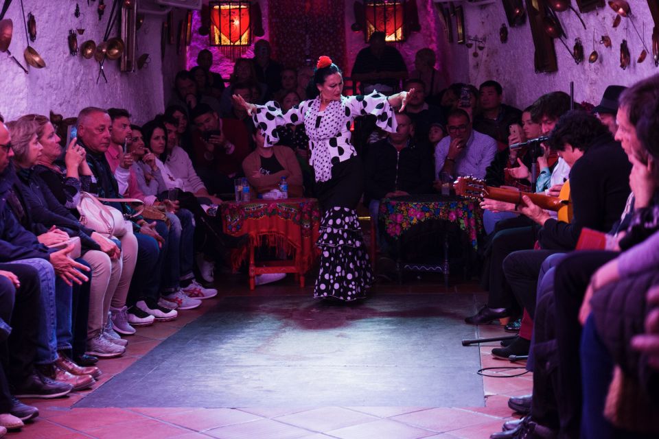 1 sacromonte flamenco show at cuevas los tarantos tickets Sacromonte: Flamenco Show at Cuevas Los Tarantos Tickets