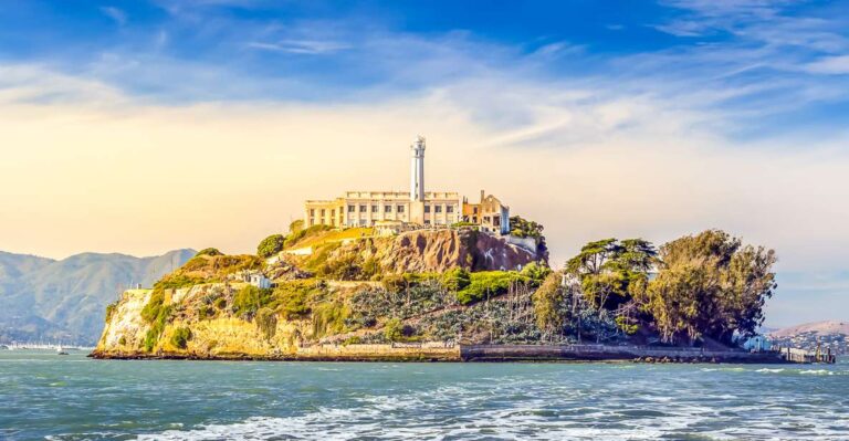 San Francisco: Waterfront Guided Tour and Alcatraz Ticket