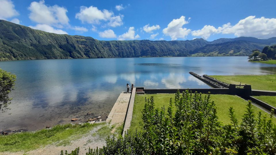 São Miguel: Explore the Volcanic Crater of 7cidades by SUV - Booking Details