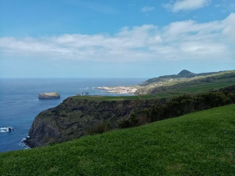 São Miguel Island: Full-Day Sete Cidades Tour