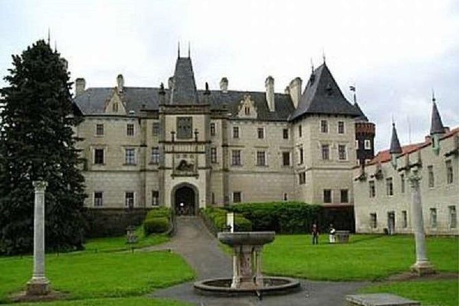 Sedlec Ossuary Castle Zleby and City Kutna Hora Private Day Tour Lunch Included