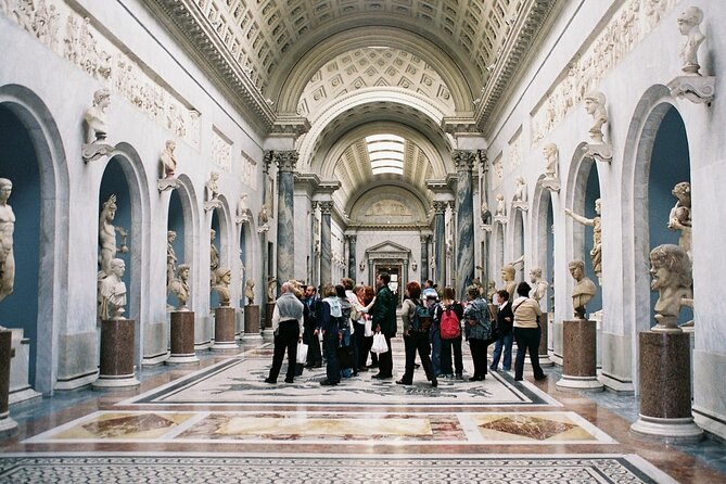 Semi-Private Vatican, Sistine Chapel, Basilica & Papal Tombs Tour