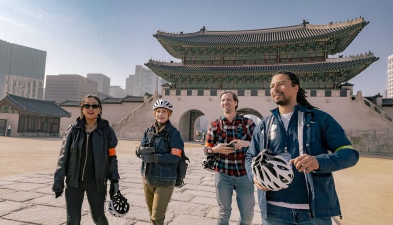 Seoul: City Highlights Morning Ebike Tour