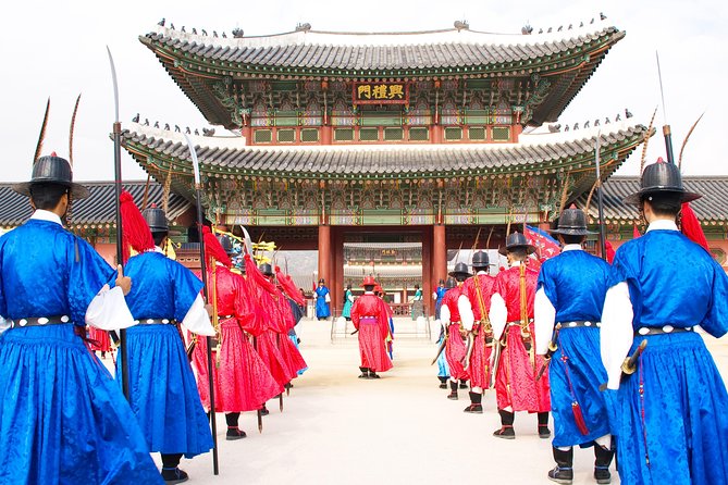 Seoul City Private Full-Day Tour Including Lunch