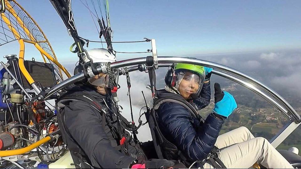 1 sesimbra powered paraglider flight adventure Sesimbra: Powered Paraglider Flight Adventure