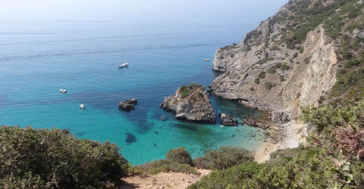 1 sesimbra ribeiro do cavalo beach roundtrip boat transfer Sesimbra: Ribeiro Do Cavalo Beach Roundtrip Boat Transfer