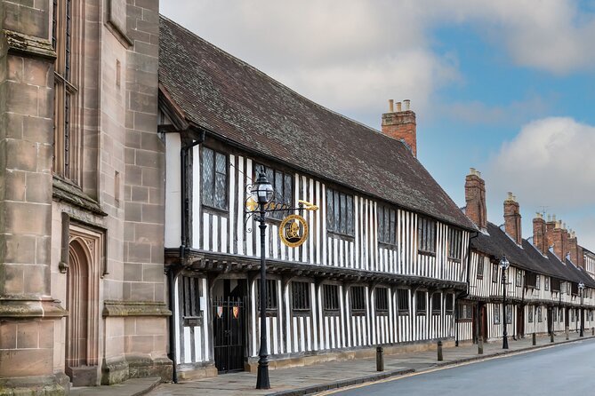 Shakespeares Schoolroom & Guildhall Entry Ticket and Tour