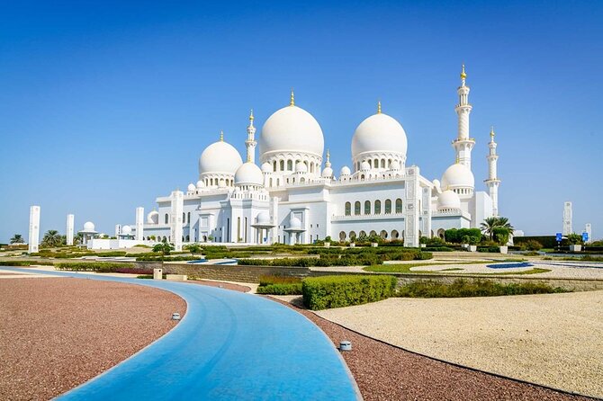 1 sheikh zayed grand mosque with ferrari world from dubai Sheikh Zayed Grand Mosque With Ferrari World From Dubai