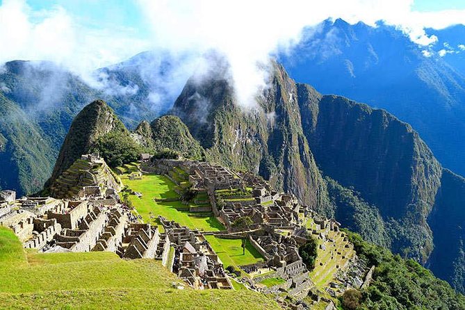 Short Inca Trail, Chinchero, Maras and Moray – Small Group