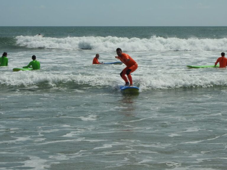 Sintra: 2-Hour Group Surf Lesson at Praia Grande