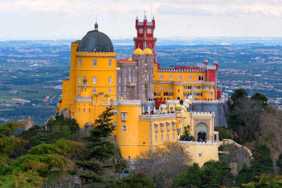 1 sintra 2 hours guided sightseeing tour by vintage tuk buggy Sintra: 2 Hours Guided Sightseeing Tour by Vintage Tuk/Buggy