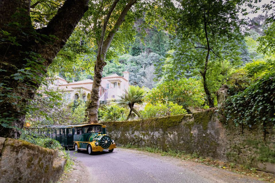 1 sintra sightseeing train tour Sintra Sightseeing Train Tour