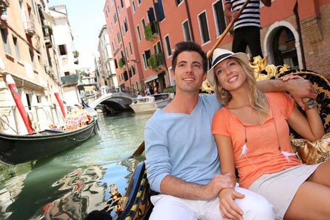 Skip the Line: Best of Venice Private Tour Including San Marco Doges Palace and Gondola Ride