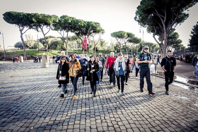 Skip-the-Line Colosseum, Palatine Hill and Roman Forum Walking Tour