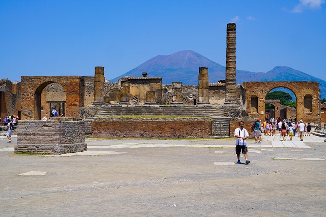 Skip the Line Pompeii & Mount Vesuvius Guided Tour From Positano