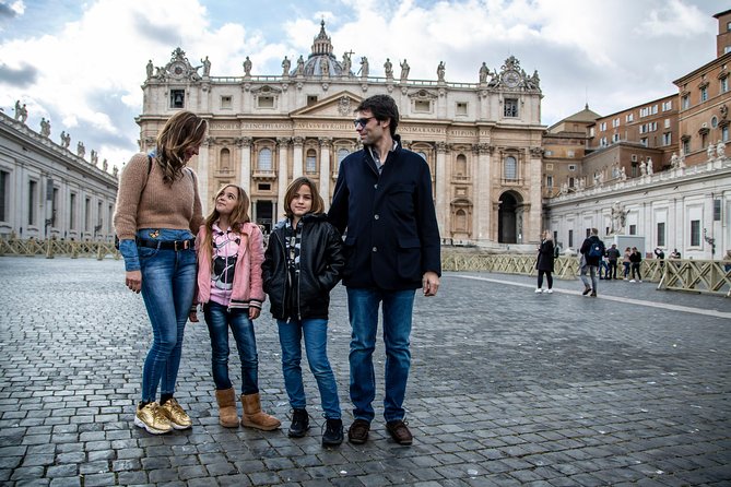 Skip-The-Line Tour of the Vatican & Sistine Chapel With Local Guide