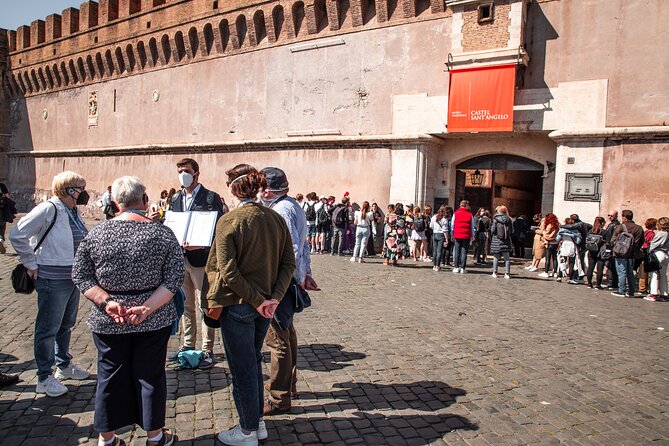 Skip the Line:Castel Santangelo Entrance Ticket & Express Tour From the Terrace