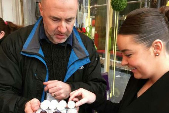 Small-Group 3-Hour Chocolate-Tasting Walking Tour of London