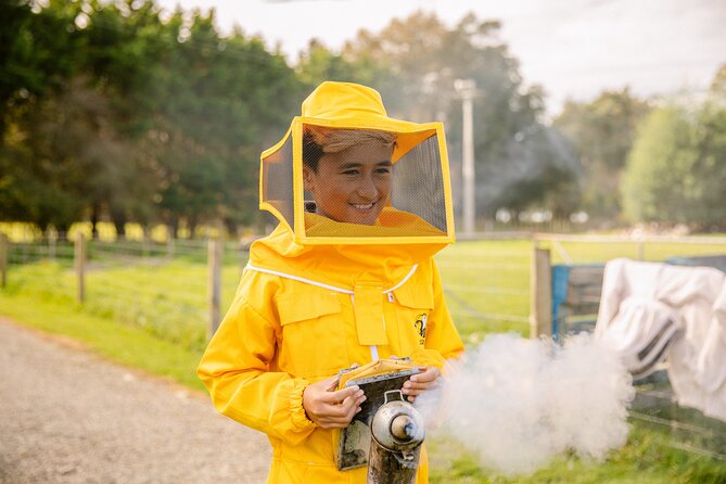 Small-Group Beekeeping Experience in Tauherenikau