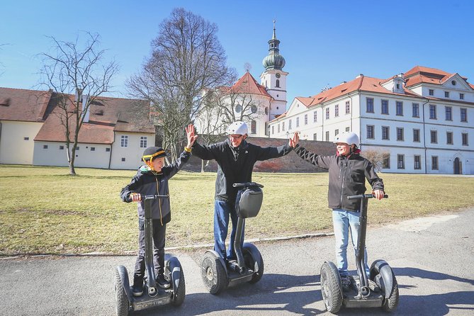 Small-Group Segway Tour Free Taxi Transport With Pragueway