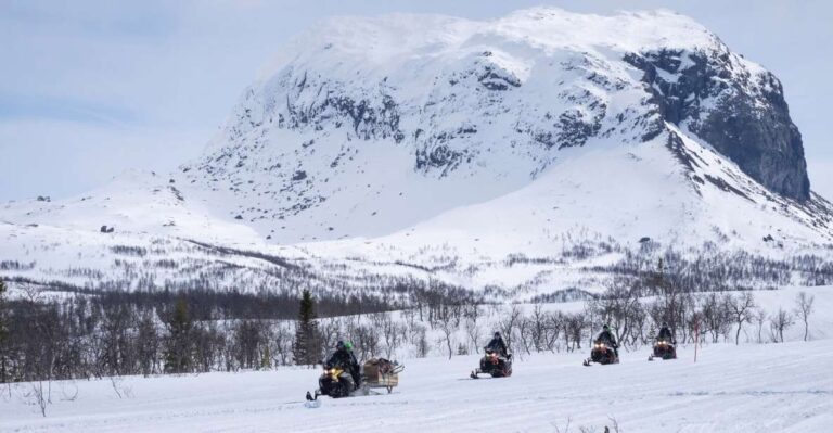 Snowmobile Safari in the Mountains of Helgeland!