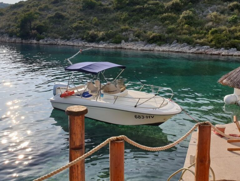 Southern Coast of Hvar & Pakleni Islands Tour