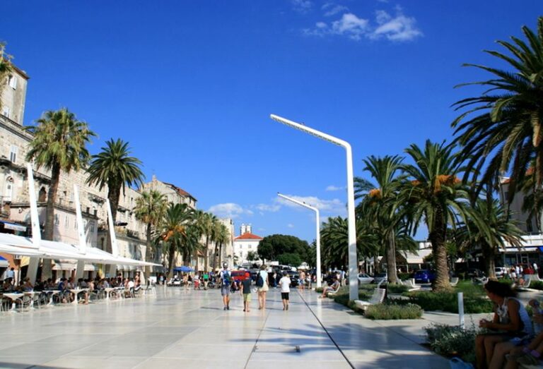 Split: 1.5-Hour Walking Tour and Diocletian’s Palace