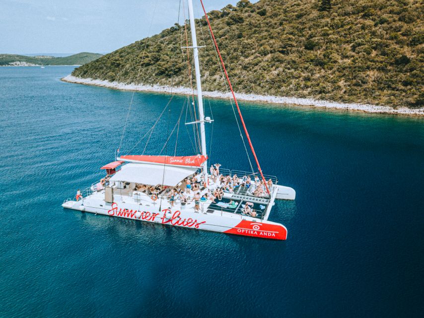 1 split full day catamaran cruise to hvar pakleni islands Split: Full-Day Catamaran Cruise to Hvar & Pakleni Islands