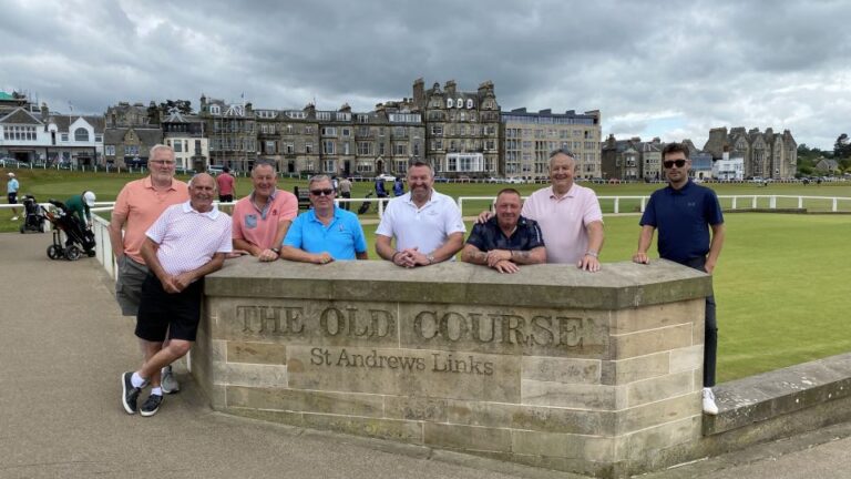 St Andrews: Old Course History Tour – 80s Pro Caddie Guide