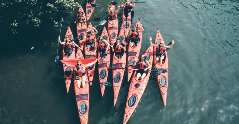 Stockholm: 2-Hour Guided Kayak Tour in City Center