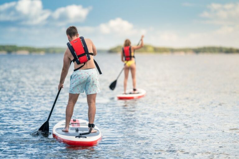 Stockholm: City Highlights Self-Guided SUP Tour
