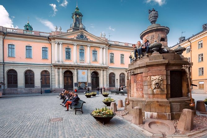 Stockholm Private Tour: City Hall and Nobel Museum