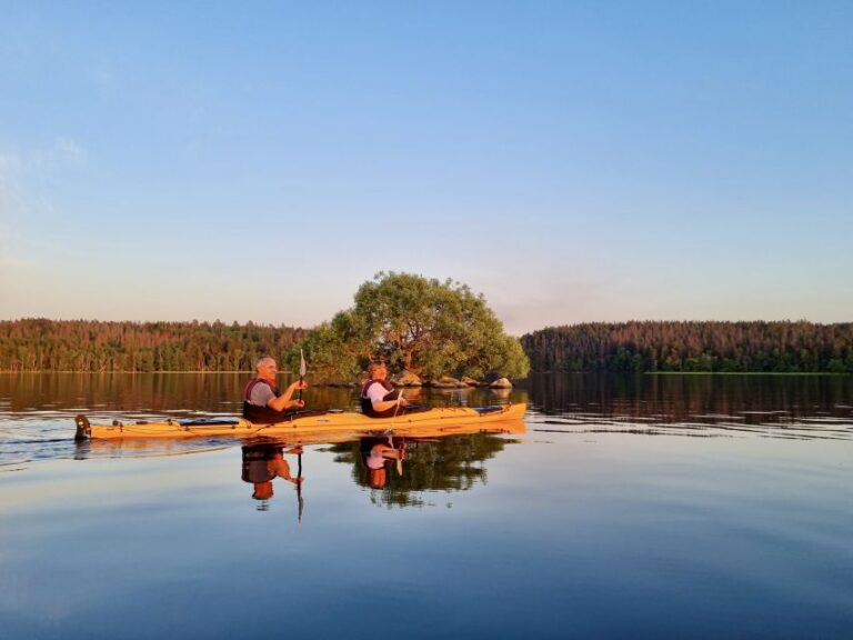 Stockholm: Sunset Kayak Tour on Lake Mälaren With Tea & Cake