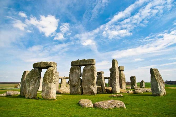Stonehenge and Bath Tour From Oxford