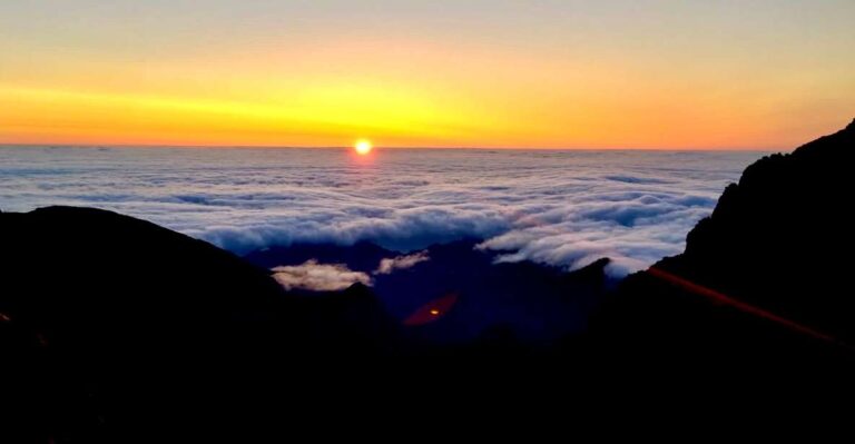 Sunrise at Pico Do Arieiro