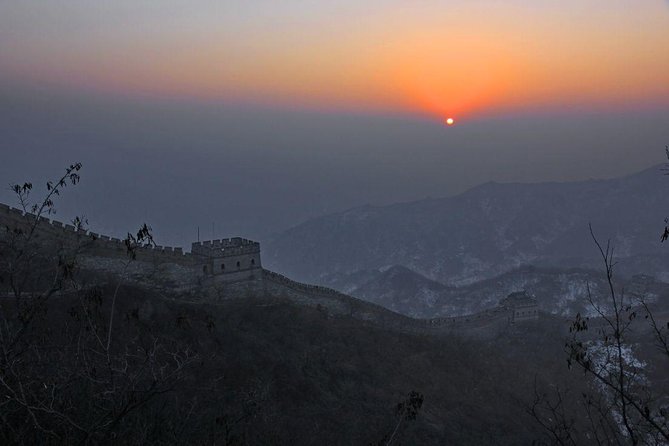 Sunrise on MuTianYu GreatWall Trip Taxi English Cab Driver-TR APP