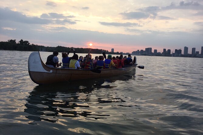 1 sunset canoe tour of the toronto islands Sunset Canoe Tour of the Toronto Islands