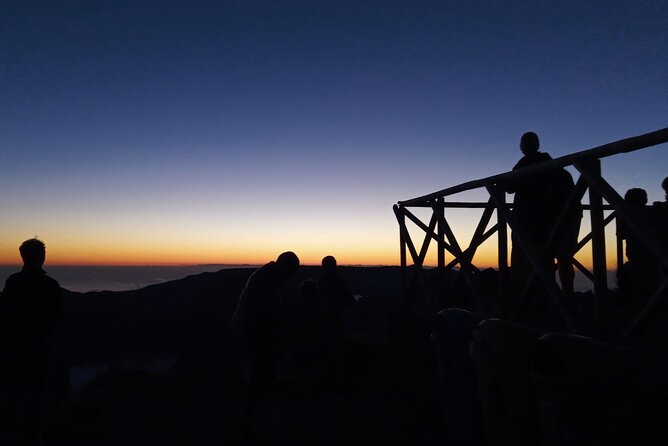 Sunset Tour to Pico Do Arieiro With Dinner and Drinks Included