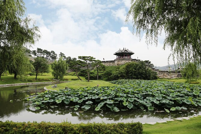 Suwon Hwaseong Fortress (Option: Folk Village) Tour From Seoul