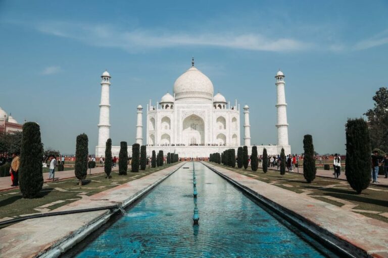 Taj Mahal & Agra Guided Tour From New Delhi