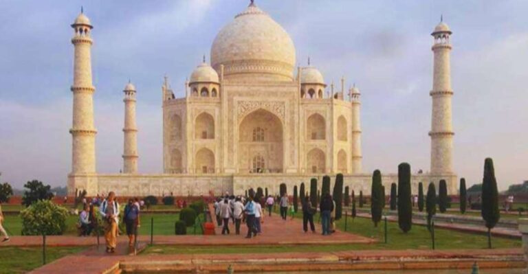 Taj Mahal and Agra Fort Private Guided Tour With Transfers