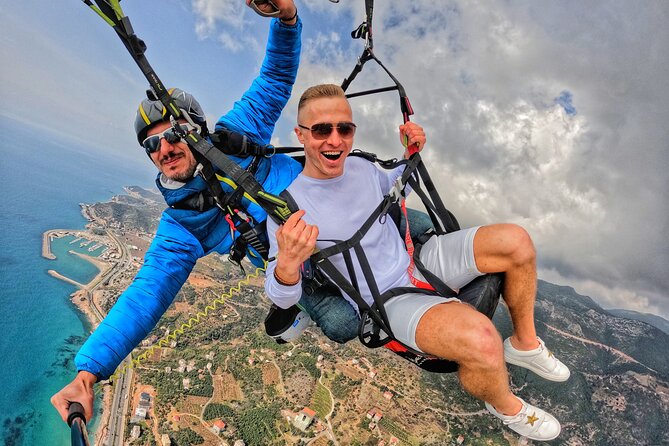 1 tandem paragliding in alanya with professional licensed pilots 2 Tandem Paragliding in Alanya With Professional Licensed Pilots