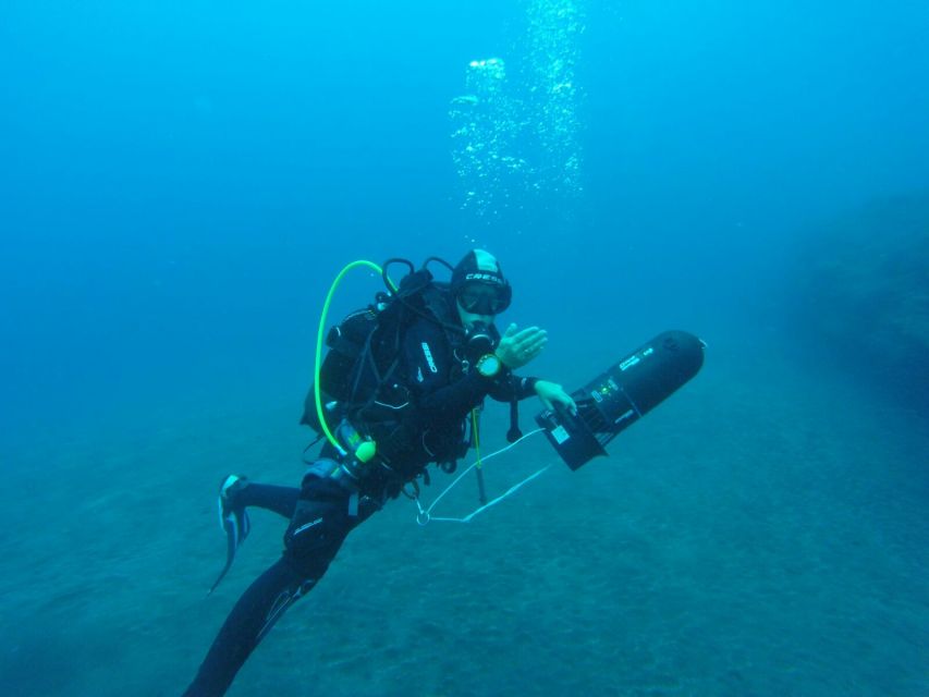 1 tenerife diving w underwater scooter dpv Tenerife: Diving W/ Underwater Scooter (Dpv)