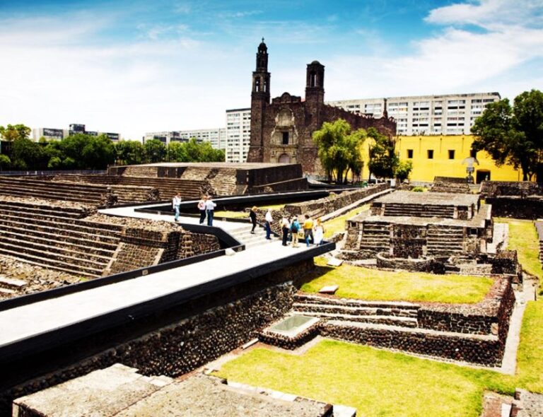 Teotihuacán, Plaza De Las Tres Culturas, and Acolman Tour